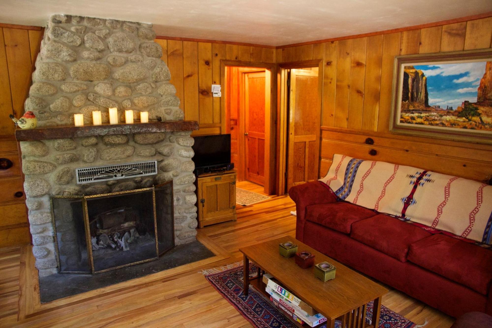 Ahwahnee-Be Vintage Cabin - Walk To Town! Idyllwild Buitenkant foto